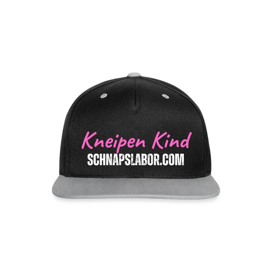 Kneipen Kind - Kontrast Snapback Cap - Schwarz/Grau