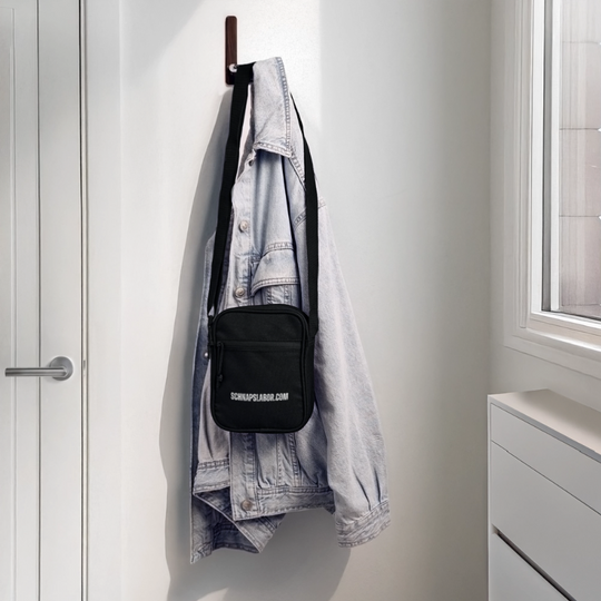 Schnapslabor - Crossbody Bag - Schwarz