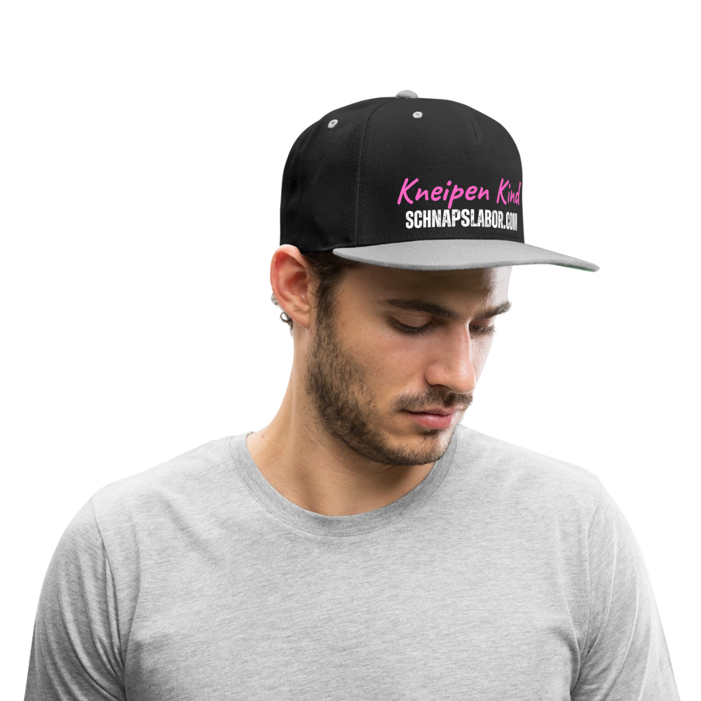 Kneipen Kind - Kontrast Snapback Cap - Schwarz/Grau